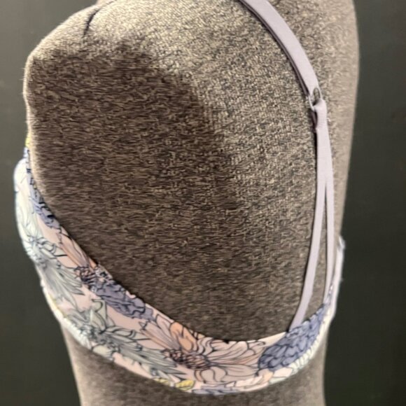 Kindly Yours Women 34D‎ Lavender Floral T-shirt Wireless Racerback Convert Bra - Picture 4 of 6